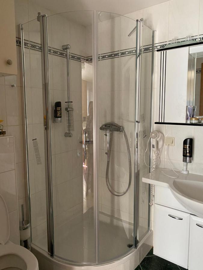 Апартаменты Haus Zu Den Zwei Eichen Перхтольдсдорф Экстерьер фото